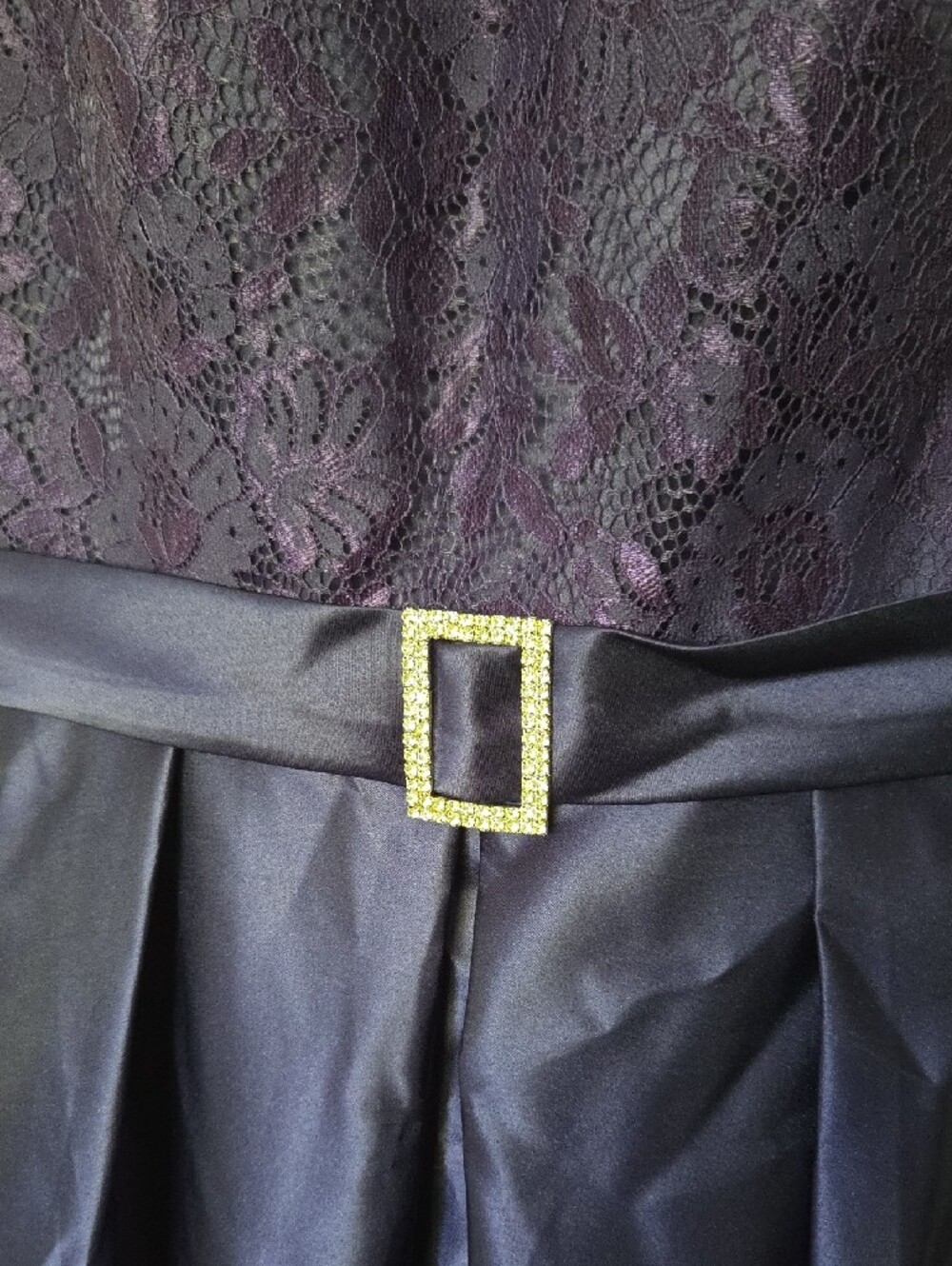 Elegant Purple Lace & Satin Evening Dress with Rhinestone Belt - Picture 6 of 8